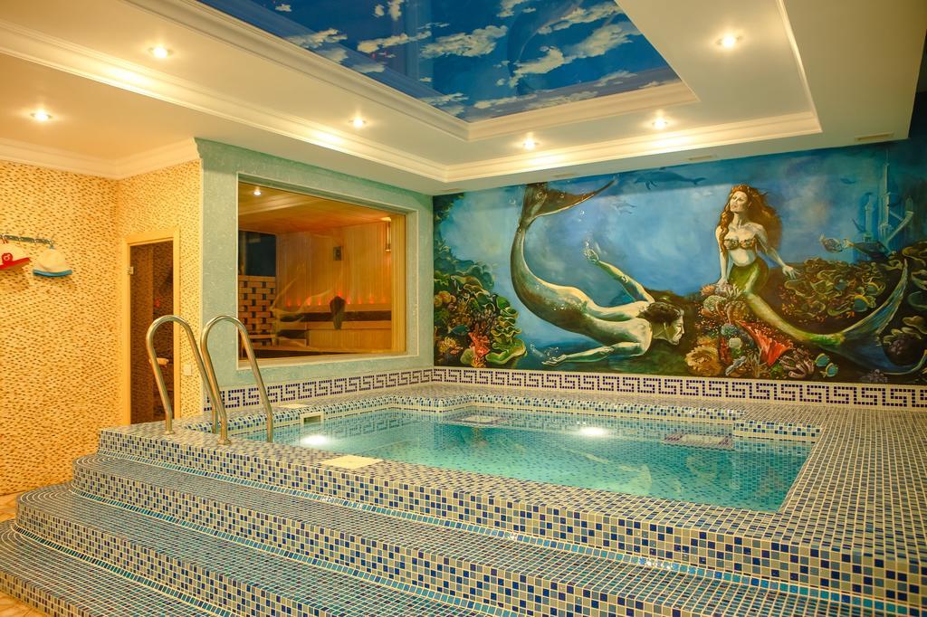 Luxury House Hotel Shymkent Exterior photo