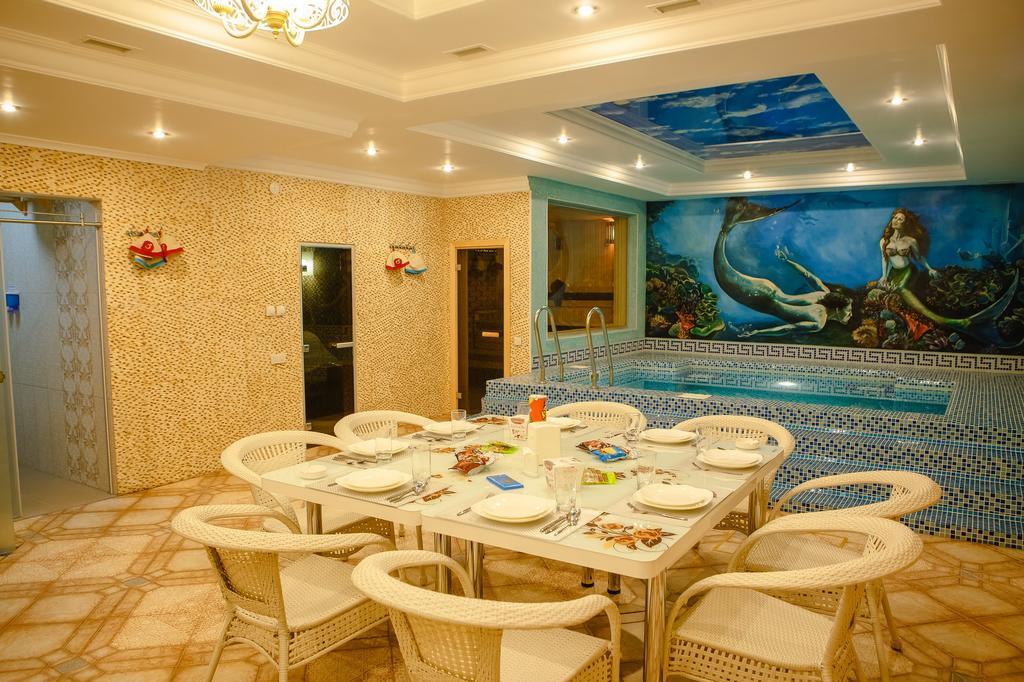 Luxury House Hotel Shymkent Exterior photo