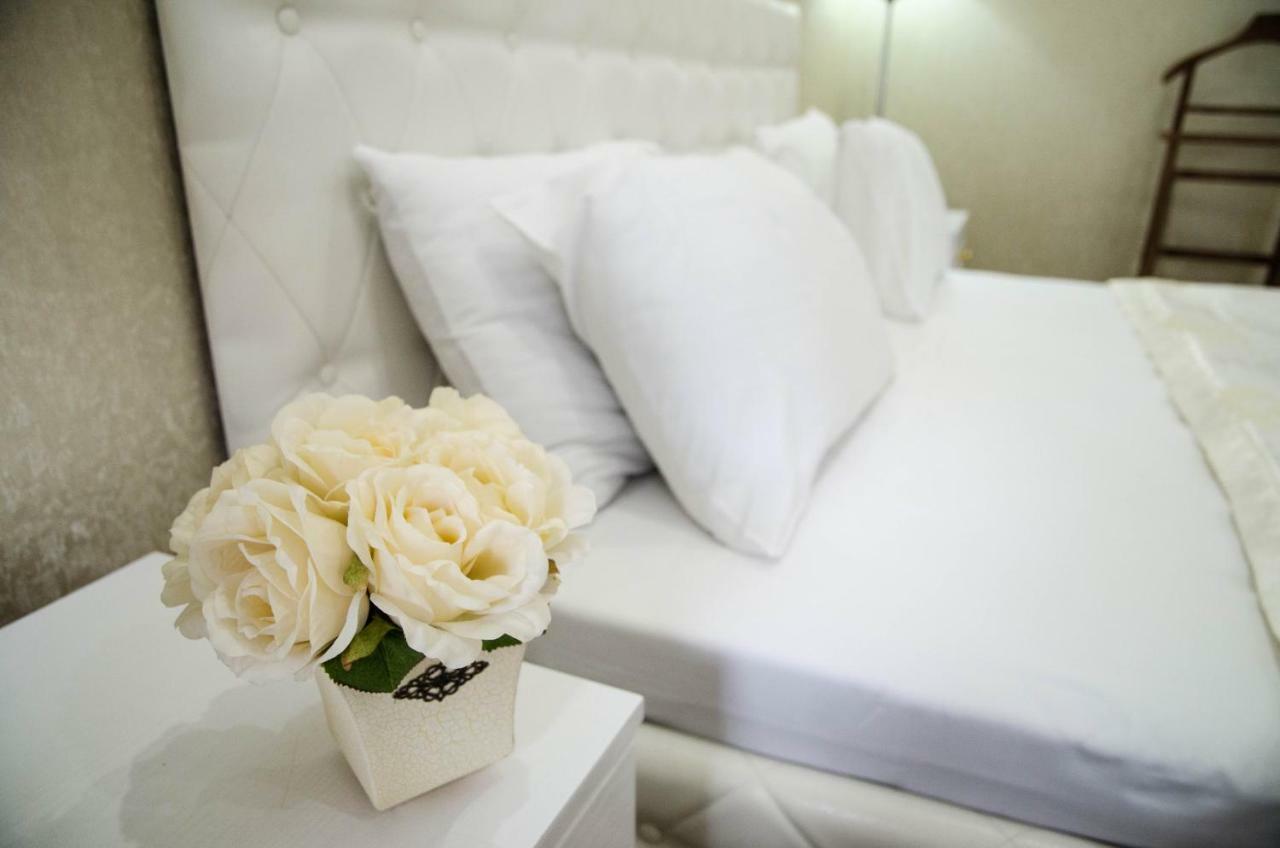 Luxury House Hotel Shymkent Exterior photo
